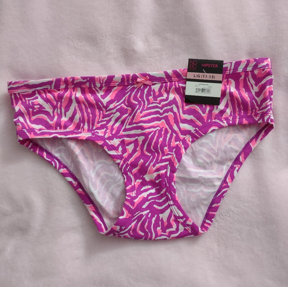 No boundaries pink stripey hipsters Size Large